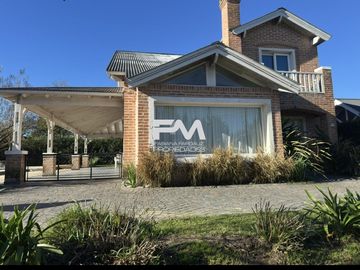 Casa en venta Country Banco Provincia