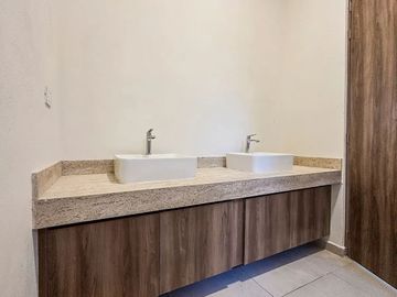 Casa en Pre Venta de 1 Planta con Alberca en Privada Residencial, Conkal
