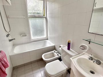 2 ambientes con cochera y balcón, amenities en Belgrano