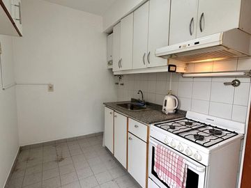2 ambientes con cochera y balcón, amenities en Belgrano