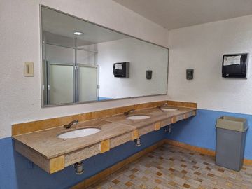 Oficina en renta en Nochebuena (parque hundido)