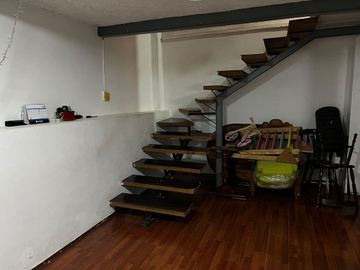 Se vende casa como terreno en Pedregal de Santa Ursula cerca de CU
