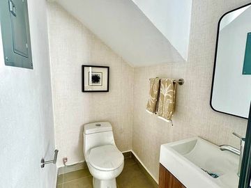 Venta de Casas, Fracc. Privado muy cerca del centro.