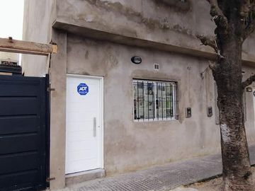 Departamento en  Moreno
