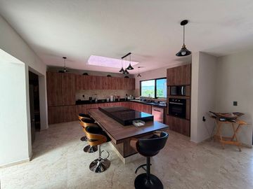 CASA DE 1 PLANTA EN VILLAS DEL MESON, JURIQUILLA, QUERETARO