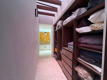 CASA DE 1 PLANTA EN VILLAS DEL MESON, JURIQUILLA, QUERETARO