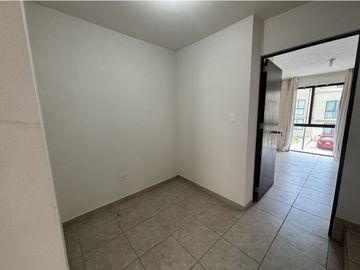 RENTA CASA MISION MONTEJO CIUDAD DEL SOL