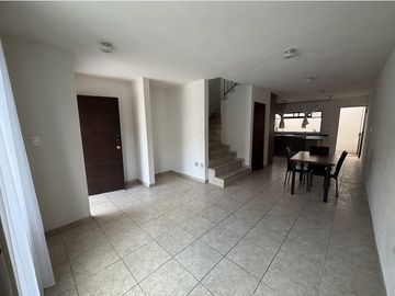 RENTA CASA MISION MONTEJO CIUDAD DEL SOL