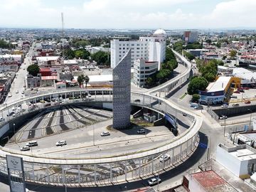 Edificio en venta y renta en Amor