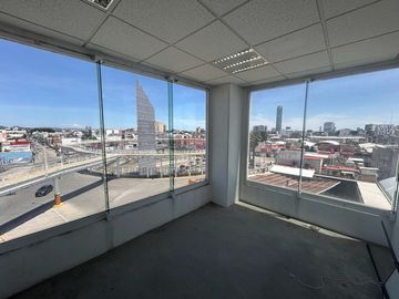 Edificio en venta y renta en Amor