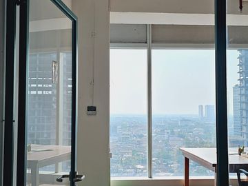Office Pakuwon Tower Tunjungan Plaz