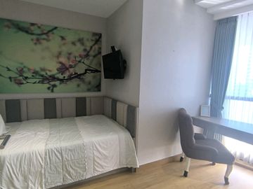 APARTMENT THE PEAK