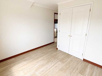 Casa en arriendo  en LO BARNECHEA