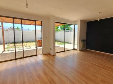 Casa en venta  en PUDAHUEL