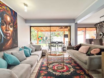 Casa en venta  en HUECHURABA