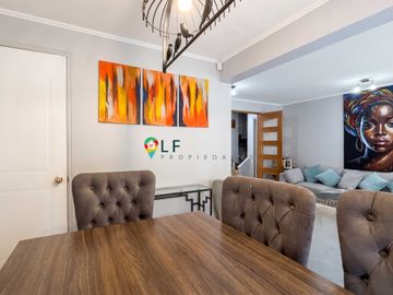 Casa en venta  en HUECHURABA