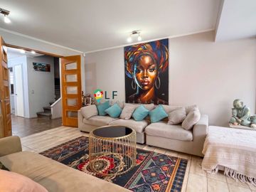 Casa en venta  en HUECHURABA