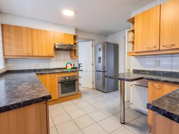 Casa en venta  en HUECHURABA