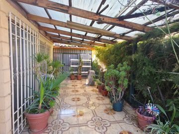Casa en venta  en LA FLORIDA