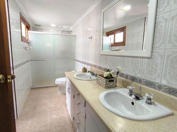 venta casa Simón Bolívar
