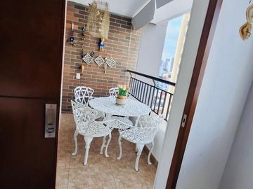 Apartamento en venta de 2 hab. en la aurora, Bucaramanga