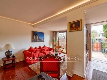 Linda y acogedora casa en sector privilegiado de Las Condes