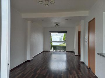 CASA EN RENTA FORESTA METEPEC