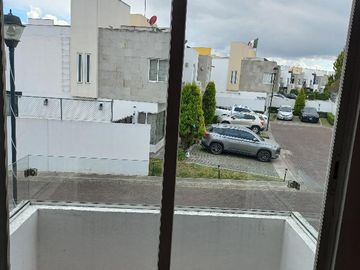 CASA EN RENTA FORESTA METEPEC