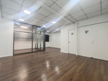 Oficina en arriendo  en LAS CONDES