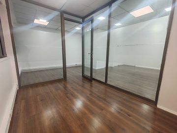 Oficina en arriendo  en LAS CONDES