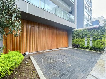 Exclusivo departamento en alquiler de 2 dormitorios en Miraflores