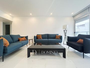 Exclusivo departamento en alquiler de 2 dormitorios en Miraflores