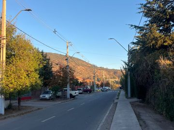 Hermosa casa en barrio Residencial y tranquilo 3D 1B 2E