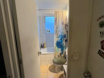 Hermosa casa en barrio Residencial y tranquilo 3D 1B 2E