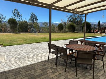 MGA / VENTA SUITE, CUMBAYÁ