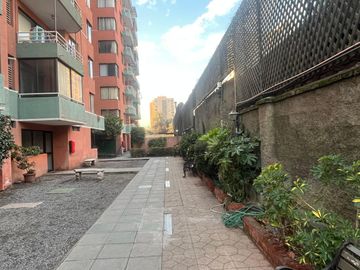 SE VENDE AMPLIO DEPTO 75M2-.3D-2B-ESTCIONAMIENTO,SAN NICOLAS 1451,SAN MIGUEL