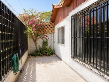 Casa en Colina Espacio para Toda la Familia