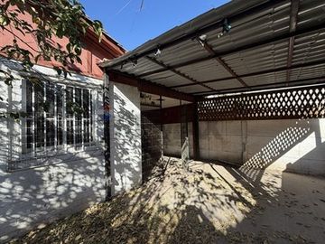 Casa en Colina Espacio para Toda la Familia