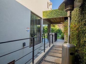 Exclusiva Casa en Condominio, Estoril