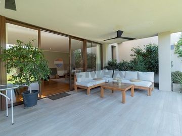Exclusiva Casa en Condominio, Estoril
