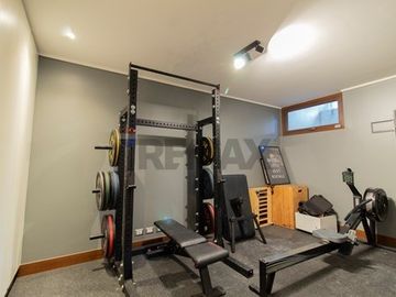 Exclusiva Casa en Condominio, Estoril