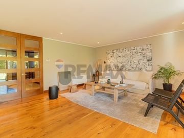 Exclusiva Casa en Condominio, Estoril