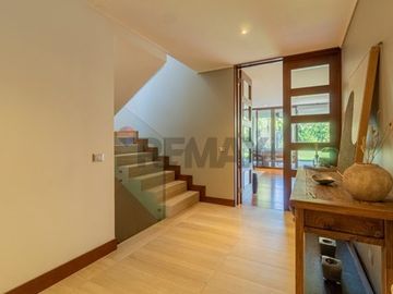 Exclusiva Casa en Condominio, Estoril