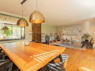Exclusiva Casa en Condominio, Estoril