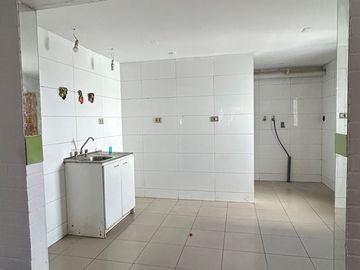 Casa 4D 2B en Arriendo, San Bernardo, como nueva