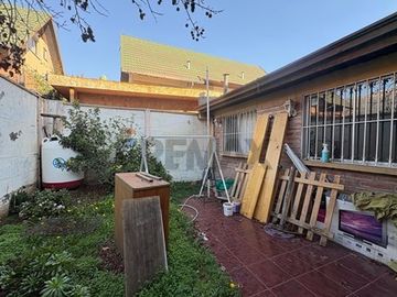 CASA EN VENTA PARA REMODELAR