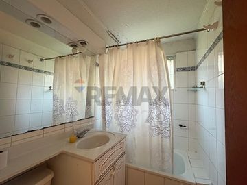 CASA EN VENTA PARA REMODELAR