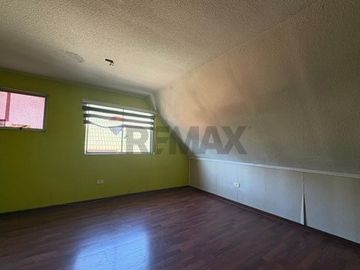 CASA EN VENTA PARA REMODELAR