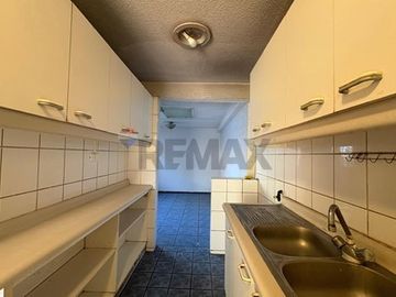 CASA EN VENTA PARA REMODELAR