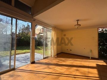 CASA EN VENTA PARA REMODELAR
